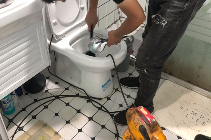 黄圃镇疏通下水道